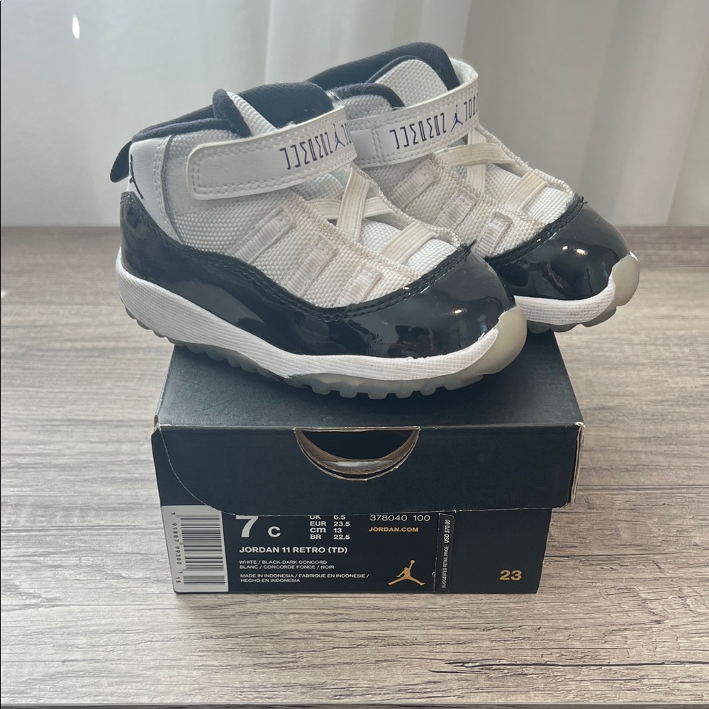 Jordan 11 Kids Sneakers - Black and White